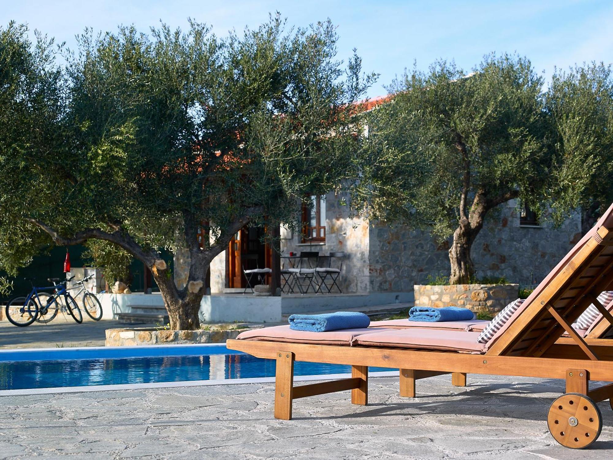 Fortino Villas Livadi  Exterior photo