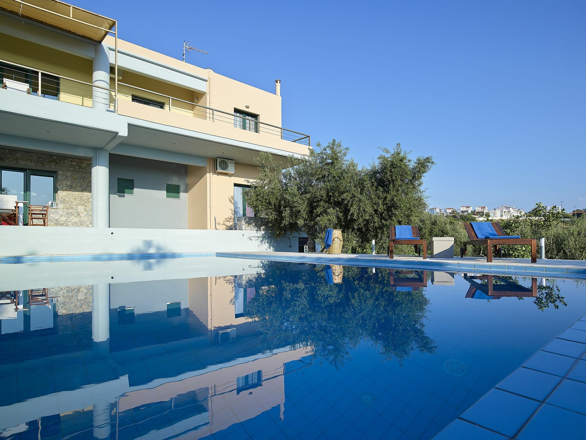 Fortino Villas Livadi  Exterior photo